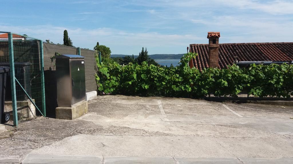 Apartment Golemac Portoroz Exterior photo